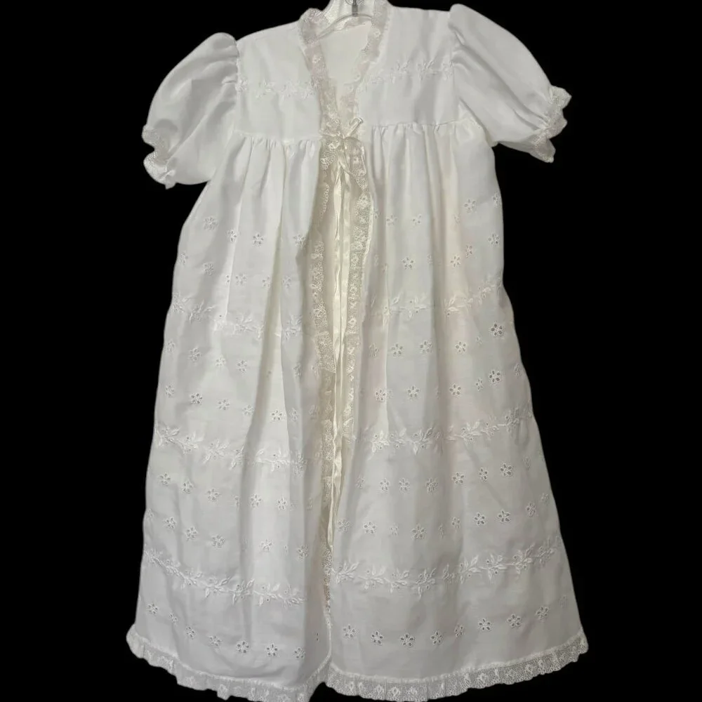 Vintage Madonna 4 Piece Infant Baptismal Christening Dress/Slip/Cap Eyelet Lace.
